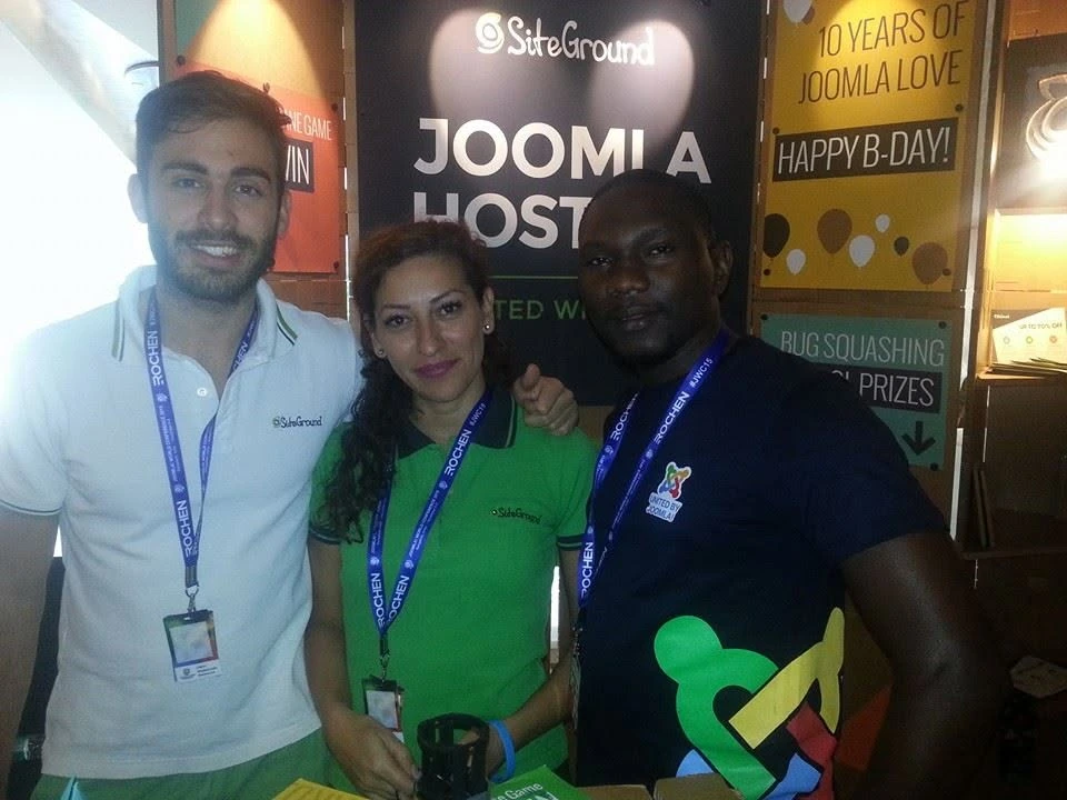 Fred Abunyanga with members of the SiteGround hosting community.